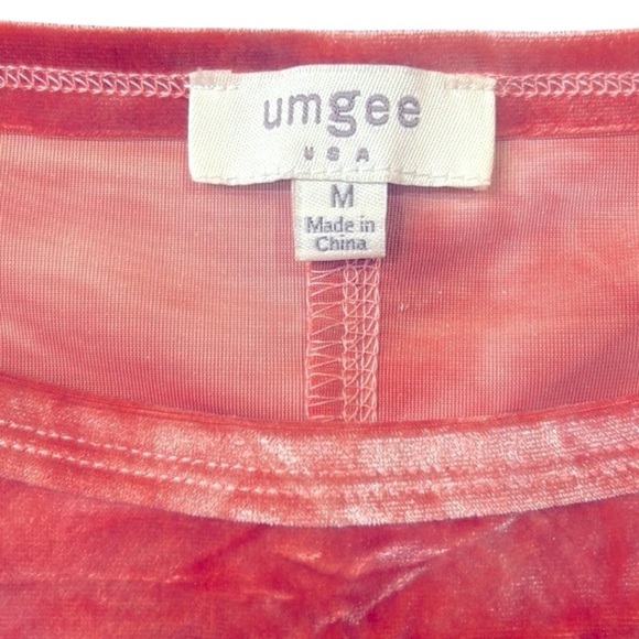 Umgee Pink Velvet Short Sleeve Oversized Short Sleeve Pullover Top Medium - Picture 4 of 9